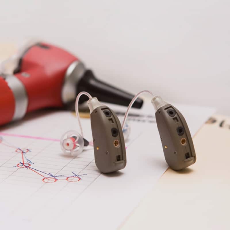 رفع مشکلات رایج سمعک